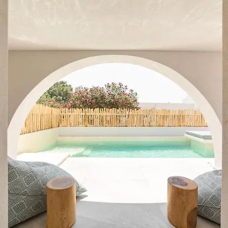 Opalia Otel Perissa (Santorini)